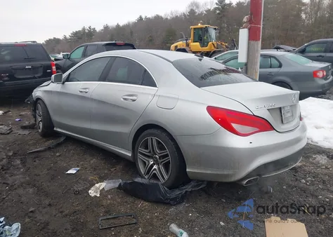 2015 Mercedes-Benz Cla 250 z USA, uszkodzony, nr VIN WDDSJ4EB6FN163700